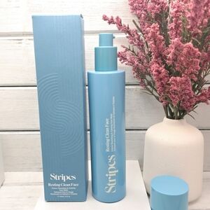 Stripes Resting Clean Face Ectoine Nourishing & Calming Face Wash